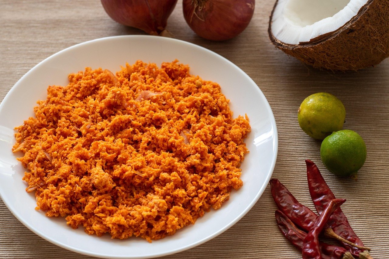 Pol Sambol: Spicy Sri Lankan Coconut Relish Recipe - Ko Lake Villa boutique lakefront accommodation on Koggala Lake Sri Lanka: This dish is totally associated with Sri Lankan cuisine.
Discover authentic Pol Sambol, a vibrant and spicy Sri Lankan coconut relish. Perfect with rice, curry, or as a side dish for a flavorful meal...and the owner favourite accompaniment.