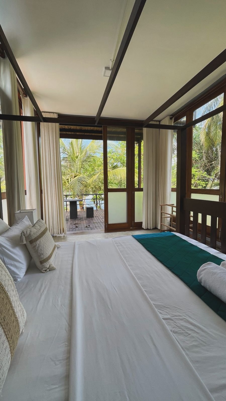 Verandah view over the gardens to Koggala Lake at Ko Lake Villa